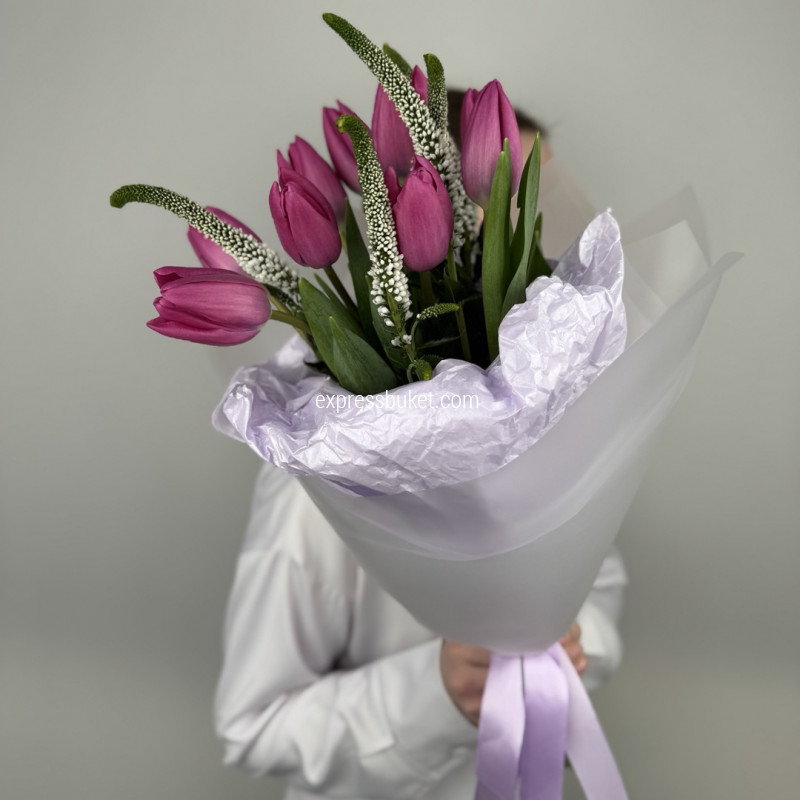 Тёплый март